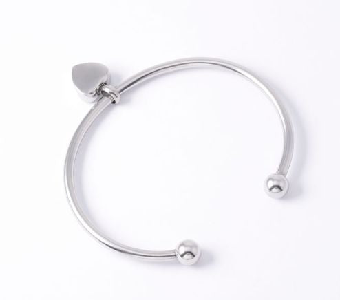 Bracelet with Plain Heart (Stainless Steel)