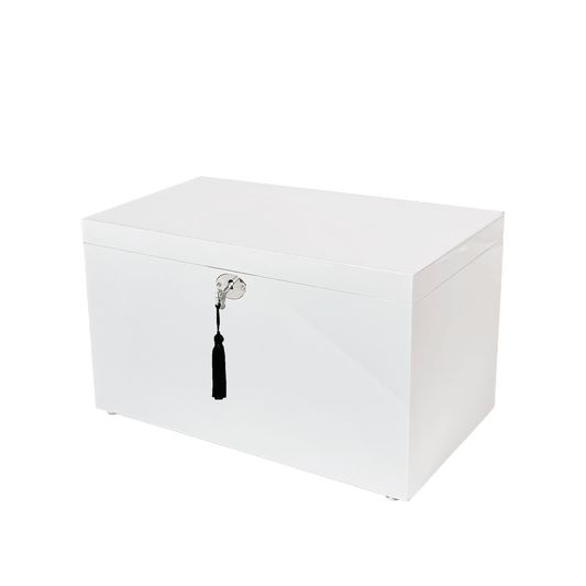 White Lacquer Memento Box